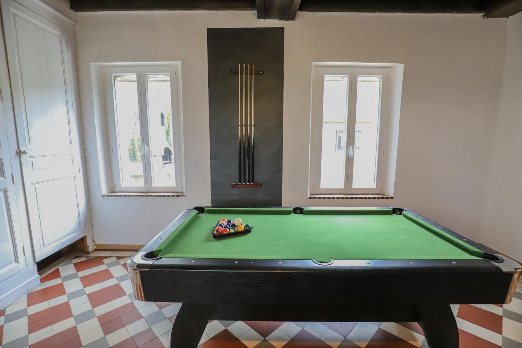 Crazy Villa Champs Corons 61 - Interior Heated Pool - 2H From Paris - 30P Les Menus ภายนอก รูปภาพ