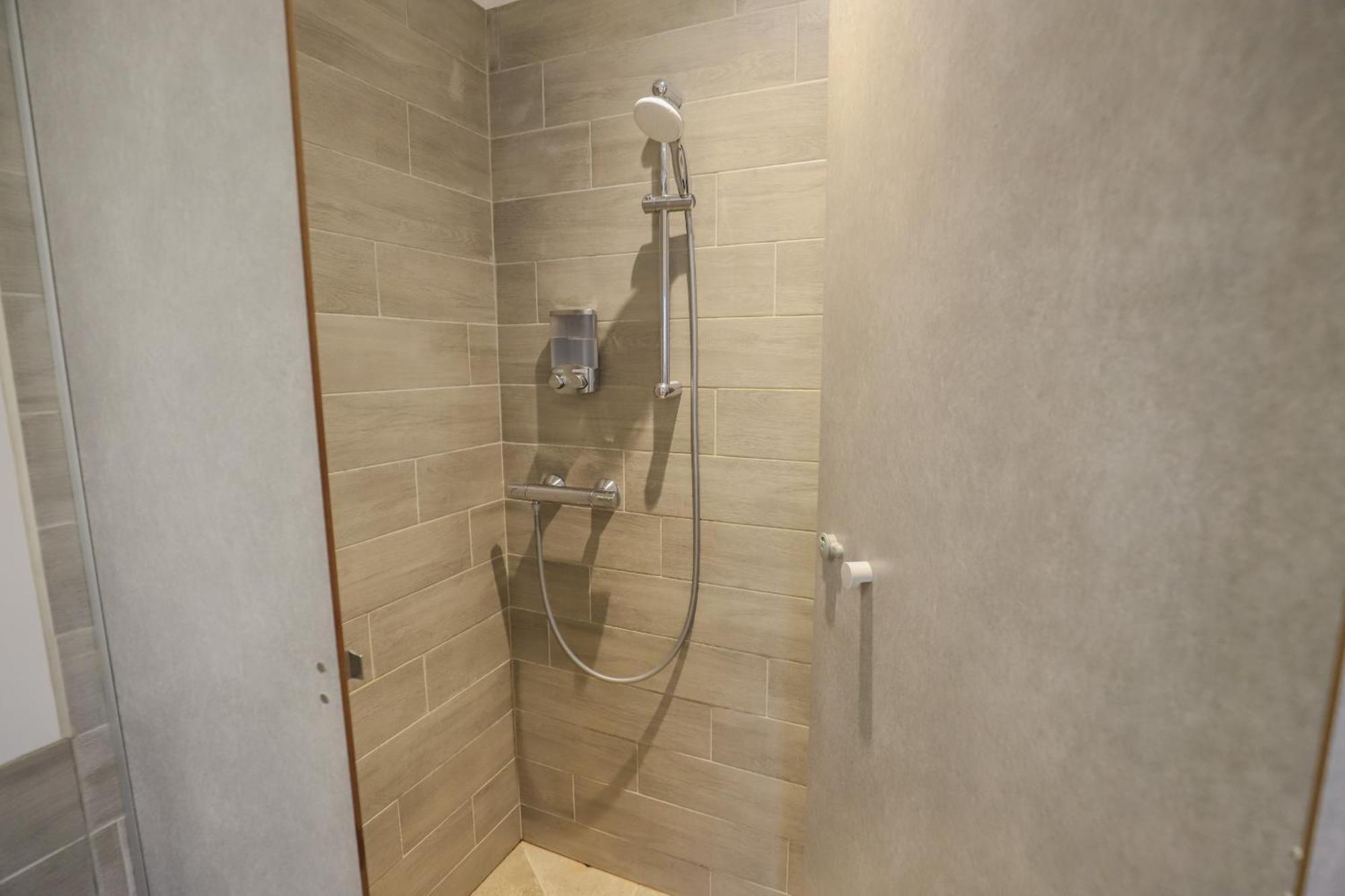 Crazy Villa Champs Corons 61 - Interior Heated Pool - 2H From Paris - 30P Les Menus ภายนอก รูปภาพ